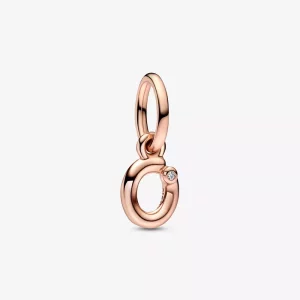(imagen para) PANDORA Colgante con letra O en forma de guión del alfabeto - 782468C01
