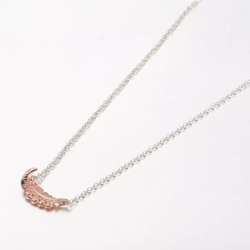 (imagen para) PANDORA Collar de Pluma Curvada Flotante de Dos Tonos - 382575C01-45 - Ver 3