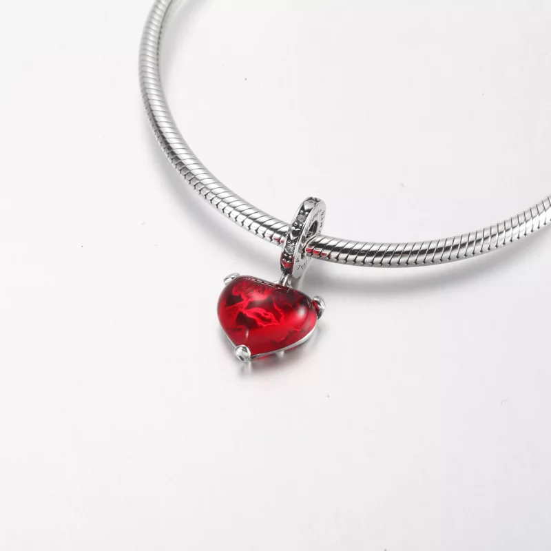 (imagen para) PANDORA Disney Mickey & Minnie Mouse Beso Rojo Encanto Colgante de Cristal Muran - Ver 4