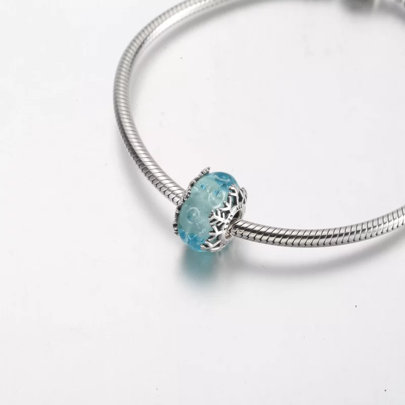 (imagen para) PANDORA Encanto de Murano de Copo de Nieve Azul Invernal - 792377C00 - Ver 8