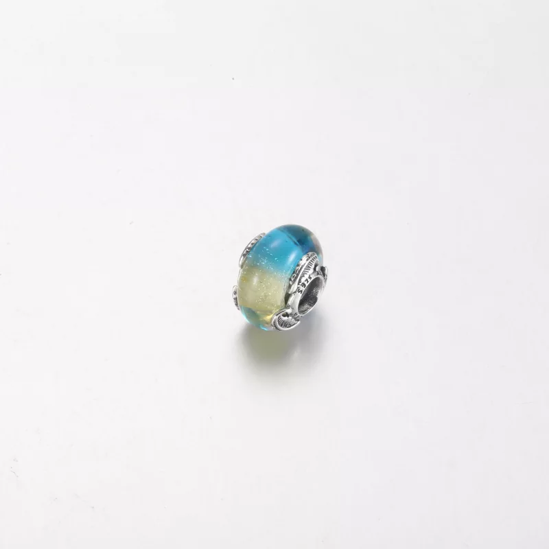 (imagen para) PANDORA Encanto de Pluma Curvada y Vidrio Murano Multicolor - 792577C00 - Ver 2