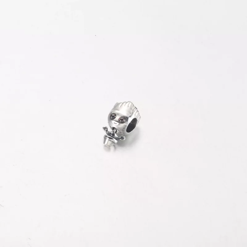(imagen para) PANDORA Marvel Guardianes de la Galaxia Charm Groot Bailando - 792554C01 - Ver 2