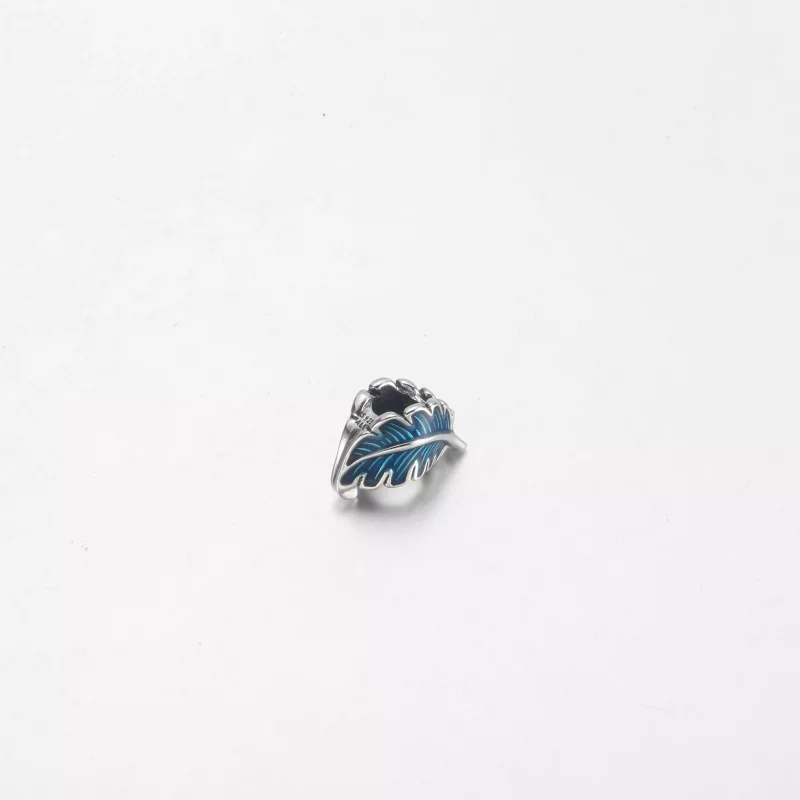 (imagen para) PANDORA Pluma Curvada Azul - Charm 792576C01 - Ver 3