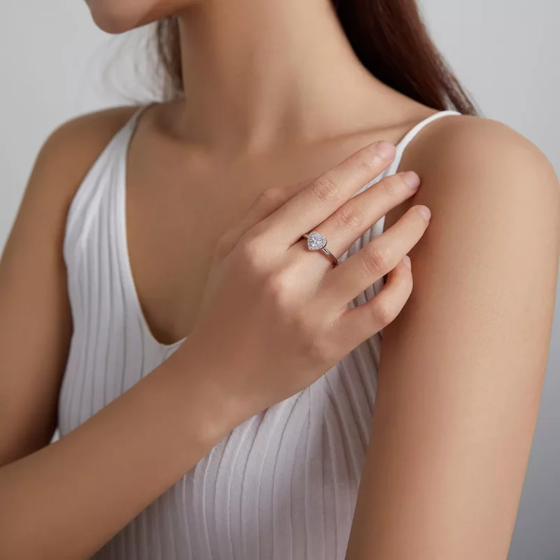 (imagen para) Anillo con corazón elevado y deslumbrante estilo Pandora - SCR725 - Ver 5