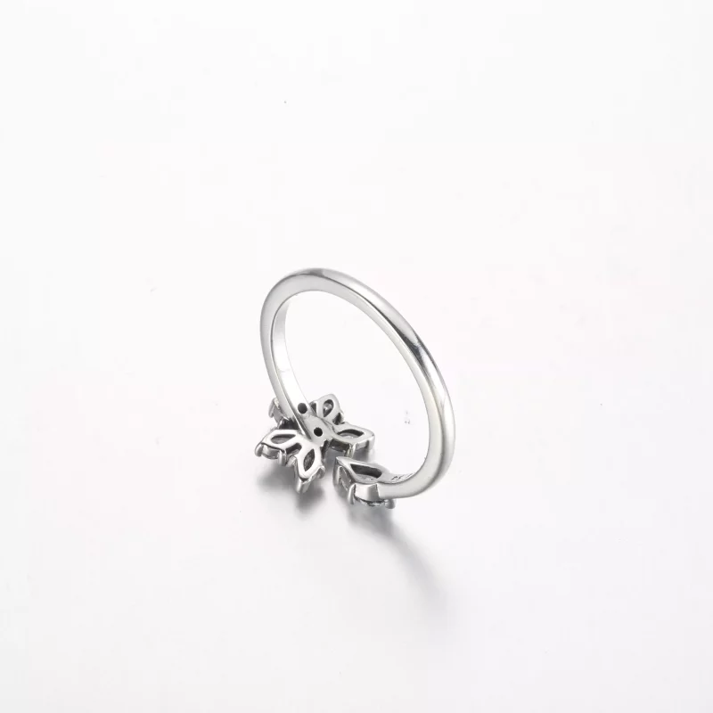 (imagen para) Anillo abierto de la colección Pandora Sparkling Herbarium Cluster - 192611C01 - Ver 5
