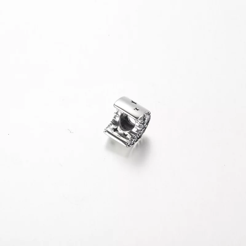 (imagen para) Charm Pandora Luna Creciente Brillante - 792768C01 - Ver 4
