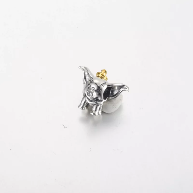 (imagen para) Pandora Disney Charm del centenario de Dumbo - 792748C01 - Ver 2