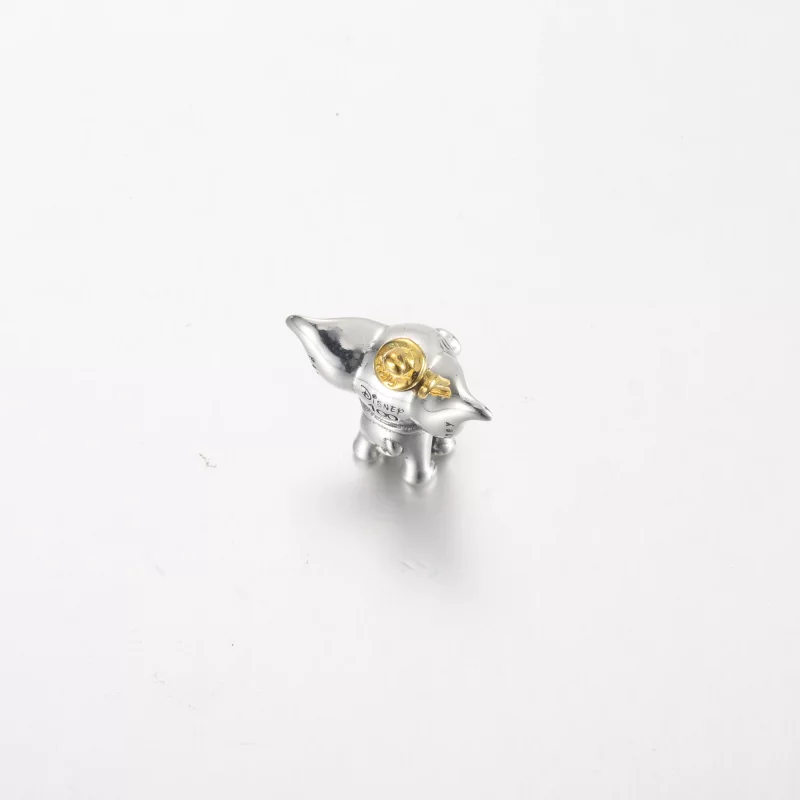 (imagen para) Pandora Disney Charm del centenario de Dumbo - 792748C01 - Ver 3