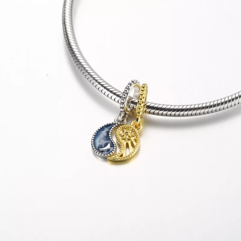 (imagen para) Pandora Dos Tonos Encanto Colgante Separable Sol y Luna - 762678C01 - Ver 4