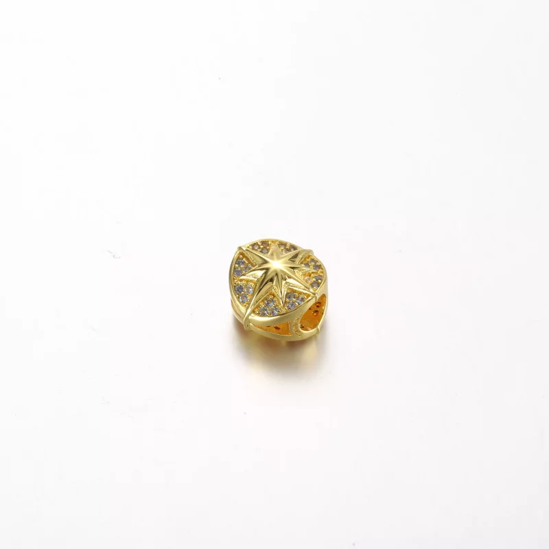 (imagen para) Pandora Marvel Capitana Marvel Insignia Charm - 762744C01 - Ver 4