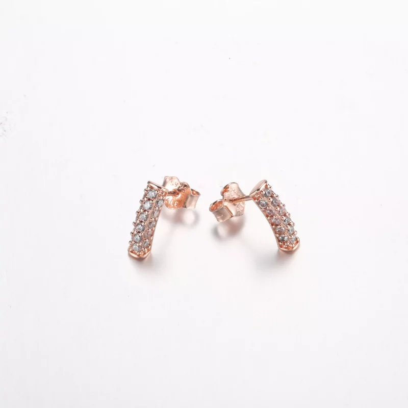 (imagen para) Pendientes de Barra de Estudio Pandora Timeless Pavé de una Fila - 262626C01 - Ver 5