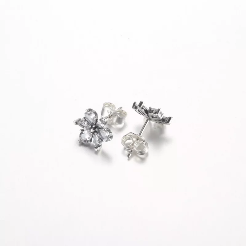 (imagen para) Pendientes de botón Pandora Sparkling Herbarium Cluster - 292633C01 - Ver 3