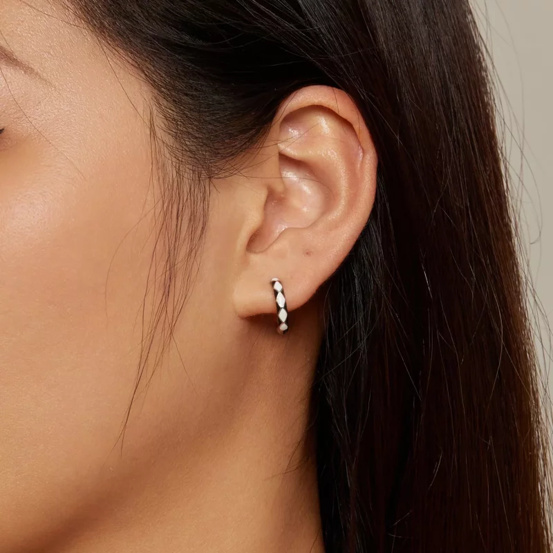 (imagen para) Aretes de argolla con estilo Pandora con patrón en forma de diamante - SCE1611-B - Ver 5