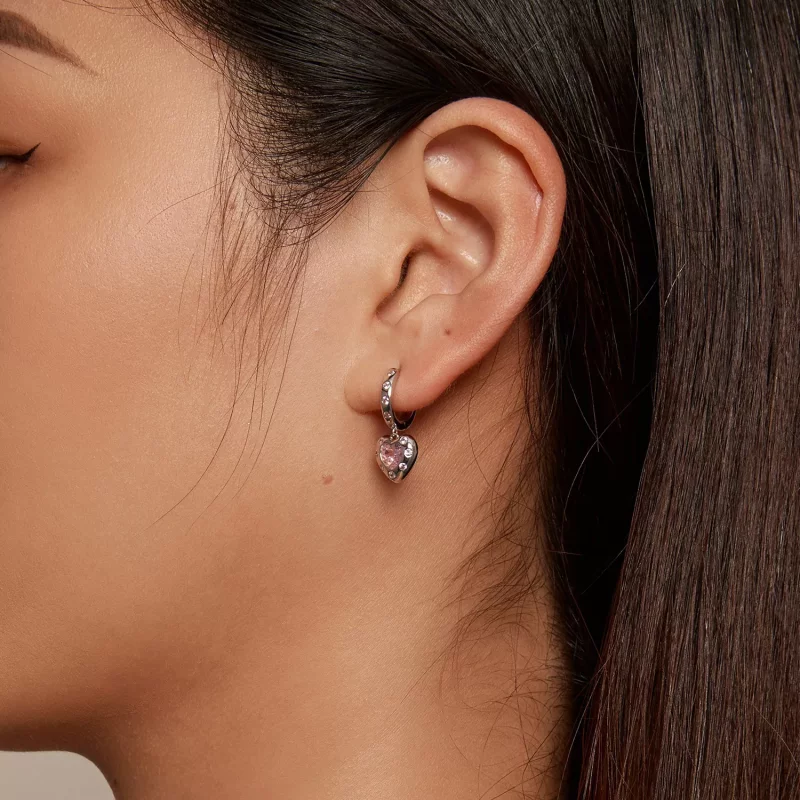 (imagen para) Aretes de argolla en forma de corazón rosa estilo Pandora - SCE1625 - Ver 6