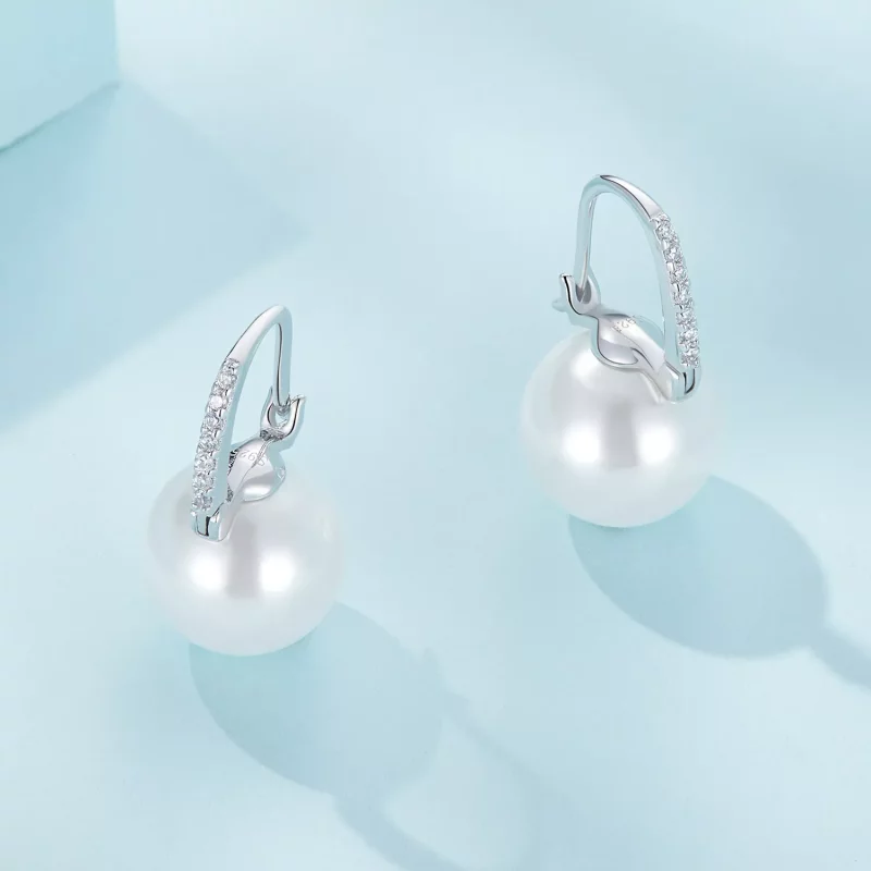 (imagen para) Aretes de argollas con cuentas de conchas estilo Pandora - SCE1583 - Ver 4