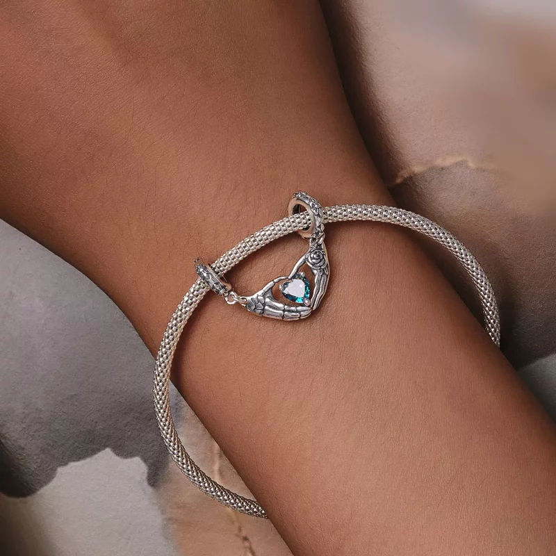 (imagen para) Colgante con manos de calavera de Halloween estilo Pandora - SCC2607 - Ver 6