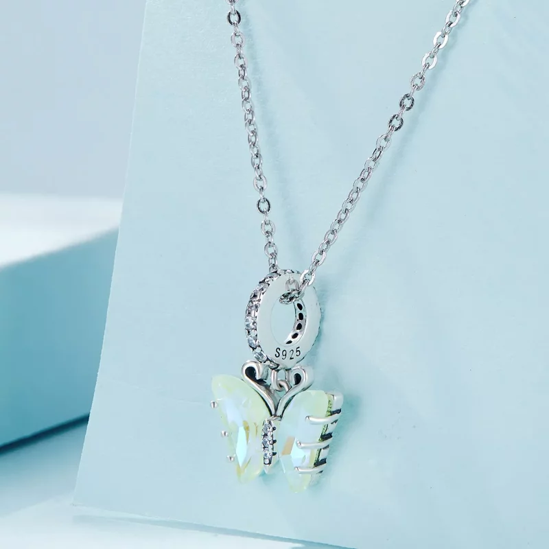 (imagen para) Dije colgante de mariposa Aurora verde estilo Pandora - SCC2305-GN - Ver 2
