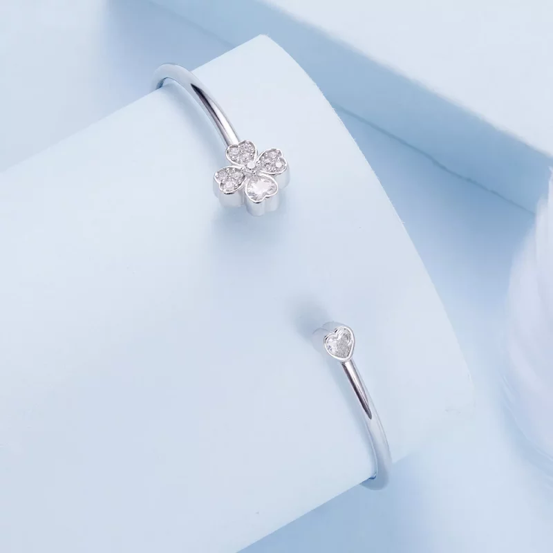 (imagen para) Pulsera abierta de trébol de cuatro hojas estilo Pandora - BSB134 - Ver 2