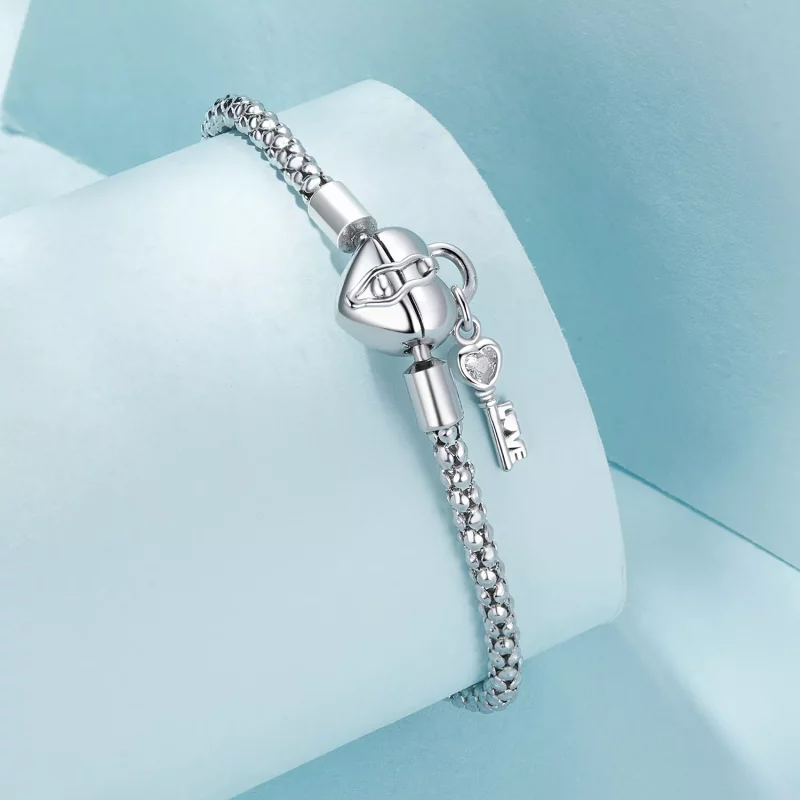 (imagen para) Pulsera de cadena con llavero en forma de corazón estilo Pandora - SCB259 - Ver 2