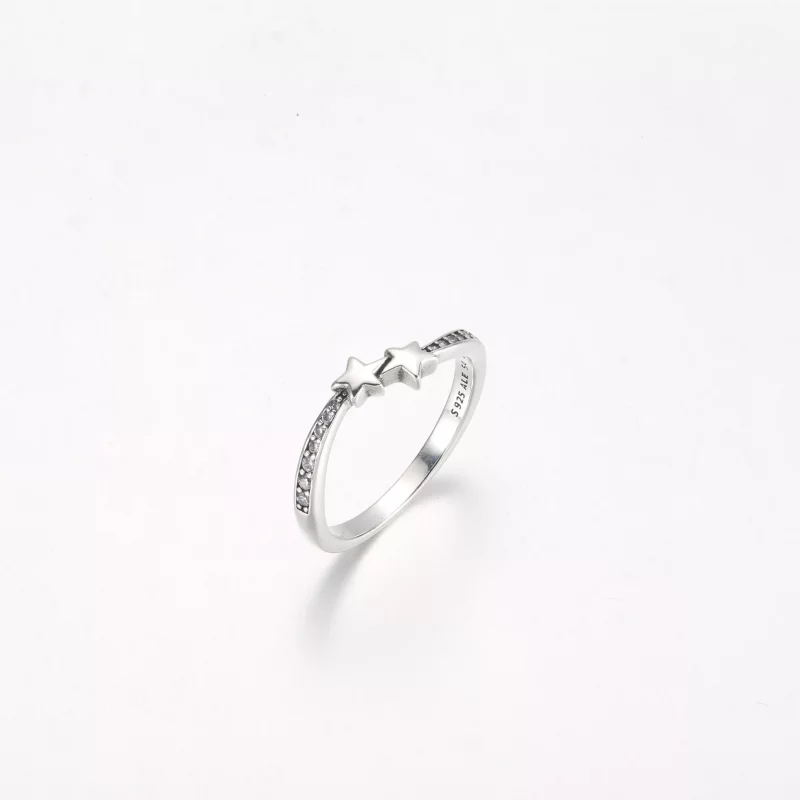 (imagen para) Anillo brillante con estrellas fugaces de Pandora - 192365C01 - Ver 2