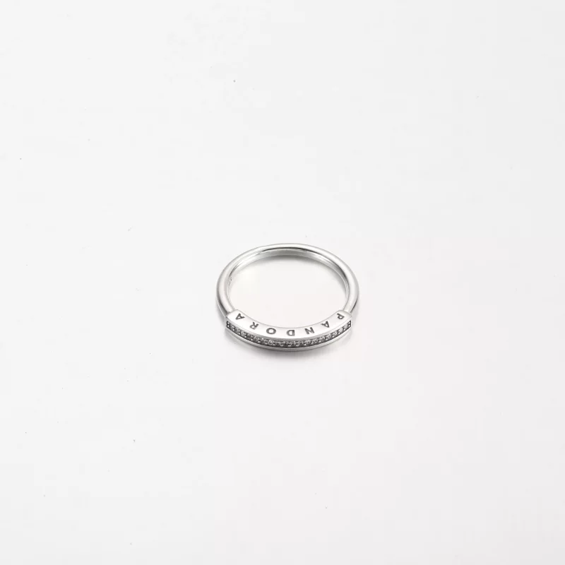 (imagen para) Anillo con pavé de identificación de la firma Pandora - 192283C01 - Ver 3