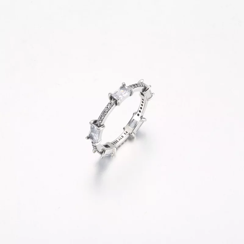 (imagen para) Anillo Pandora con barras rectangulares y pavé brillante - 192397C01 - Ver 2