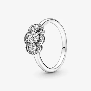 (imagen para) Anillo vintage de tres piedras de PANDORA - 190049C01