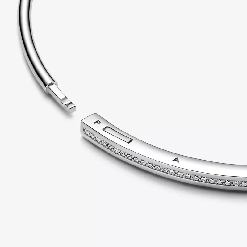 (imagen para) Brazalete con pavé y firma de identificación de Pandora - 592313C01 - Ver 8
