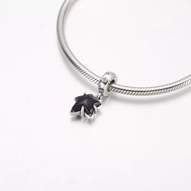 (imagen para) Charm colgante de Murano con estrella de galaxia celestial de Pandora - 792368C0 - Ver 4