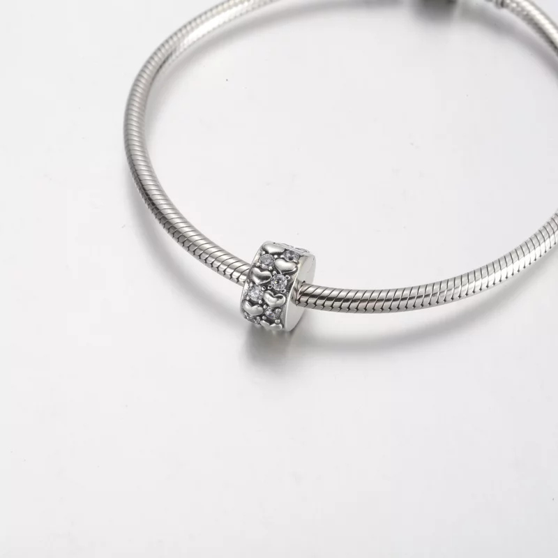 (imagen para) Charm con clip brillante y corazones infinitos de Pandora - 792235C01 - Ver 4