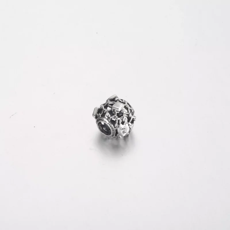 (imagen para) Charm de candado con eslabones de cadena calados de Pandora - 790071C00 - Ver 3