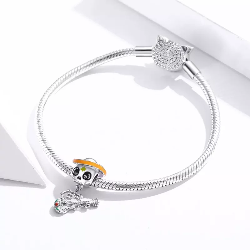 (imagen para) Charm de Hombre Calavera de Guitarra de Plata Estilo Pandora - BSC327 - Ver 3