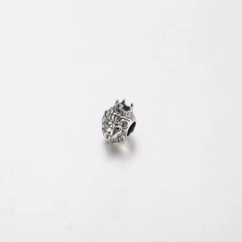 (imagen para) Charm de león real de Pandora - 792199C01 - Ver 2