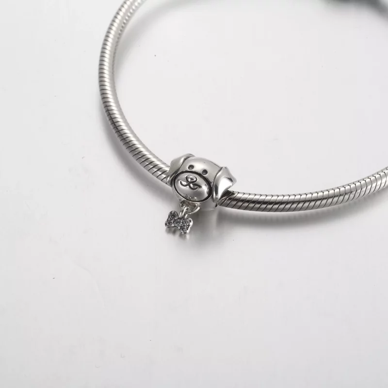 (imagen para) Charm de perro y hueso de Pandora - 792254C01 - Ver 5