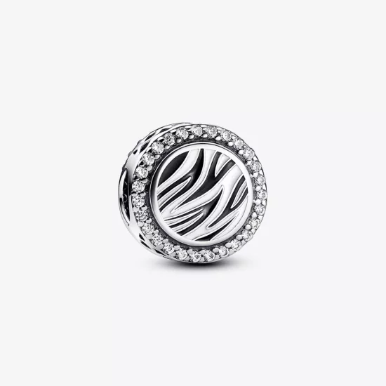 (imagen para) Charm de plata de ley con estampado de cebra de Pandora - 792016CZ_E025