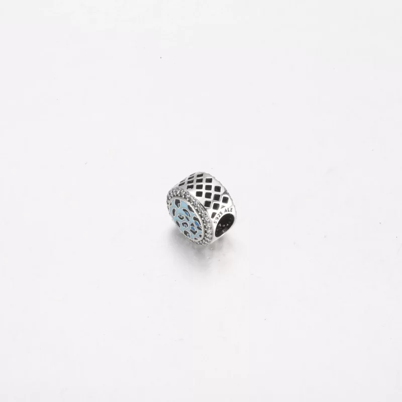 (imagen para) Charm de plata de ley con estampado de leopardo azul de Pandora - 792016CZ_E024 - Ver 4