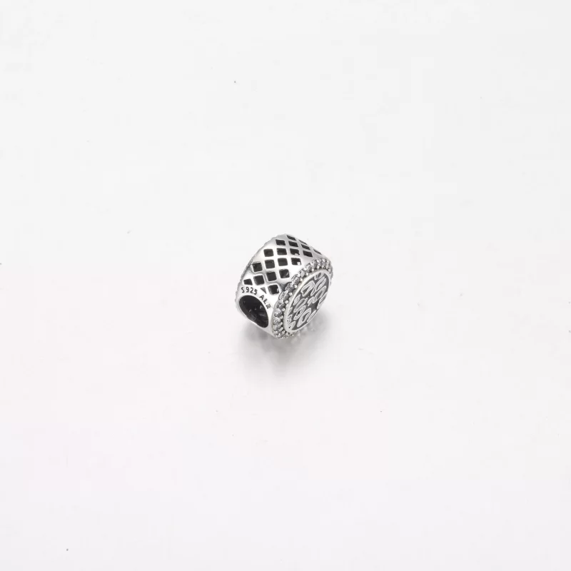 (imagen para) Charm de plata de ley con estampado de leopardo negro de Pandora - 792016CZ_E023 - Ver 3