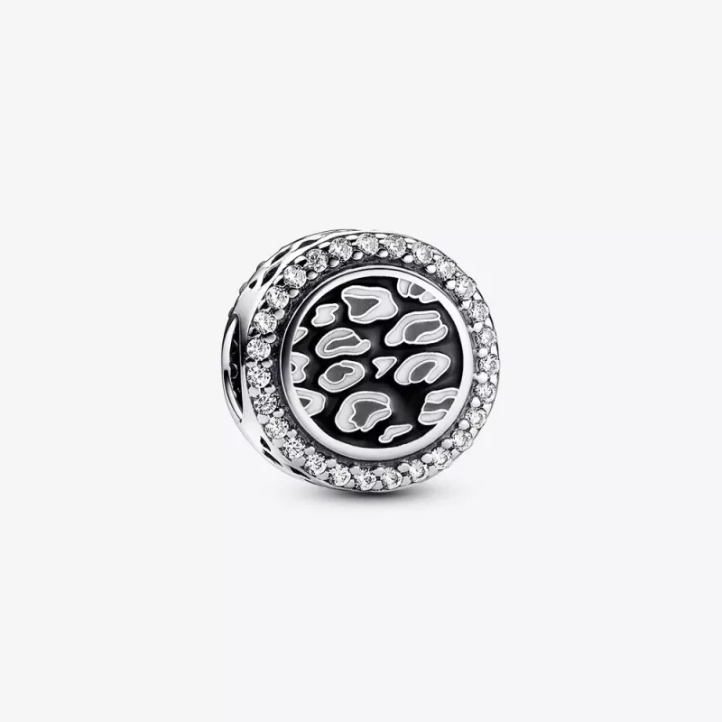 (imagen para) Charm de plata de ley con estampado de leopardo negro de Pandora - 792016CZ_E023