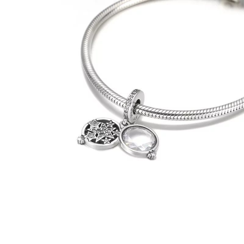 (imagen para) Charm Doble de Estrella Magnificada PANDORA - 799640C01 - Ver 5