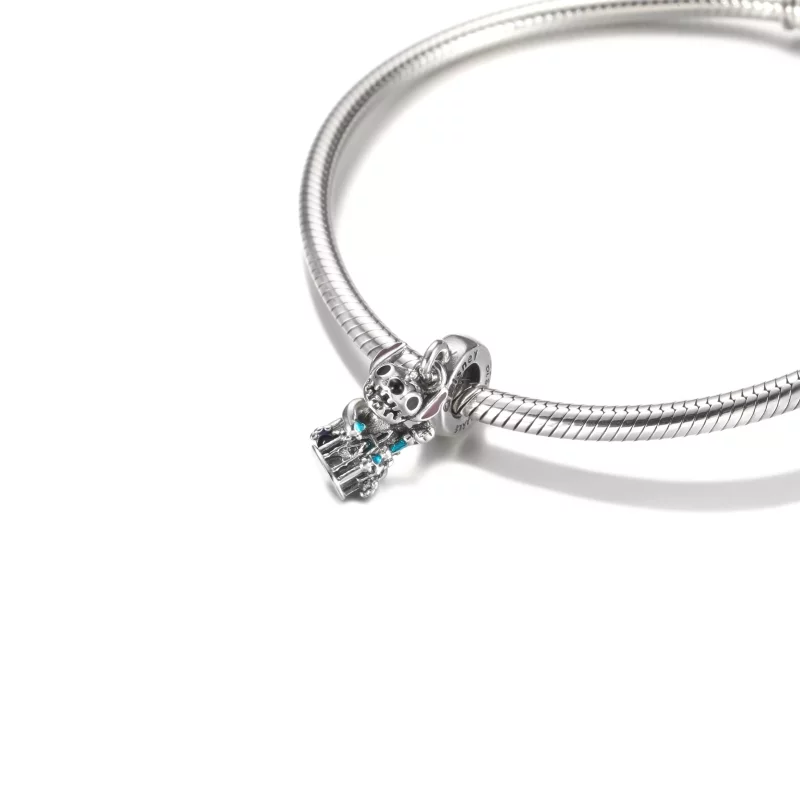 (imagen para) Charm Figural de Stitch y el Castillo de Fantasyland de Pandora - P400942464807 - Ver 5