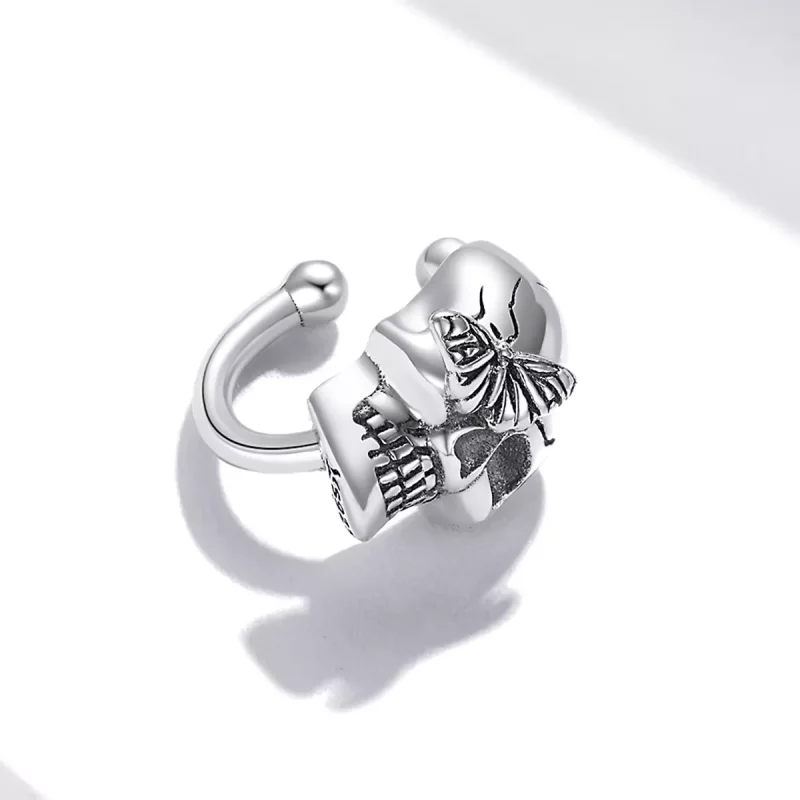 (imagen para) Clip de oreja estilo Pandora con esqueletos y mariposas de plata - SCE1178 - Ver 2