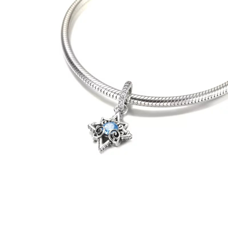 (imagen para) Colgante PANDORA Disney Cenicienta Estrella Azul - 399560C01 - Ver 5