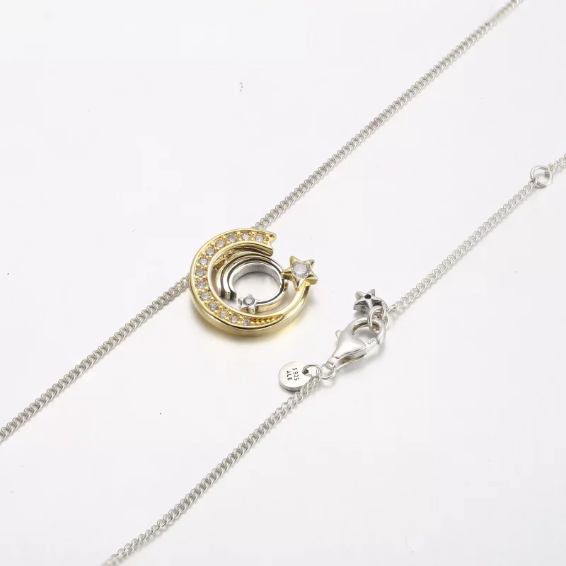 (imagen para) Colgante y collar de estrella fugaz de Pandora - 362204C01 - Ver 5