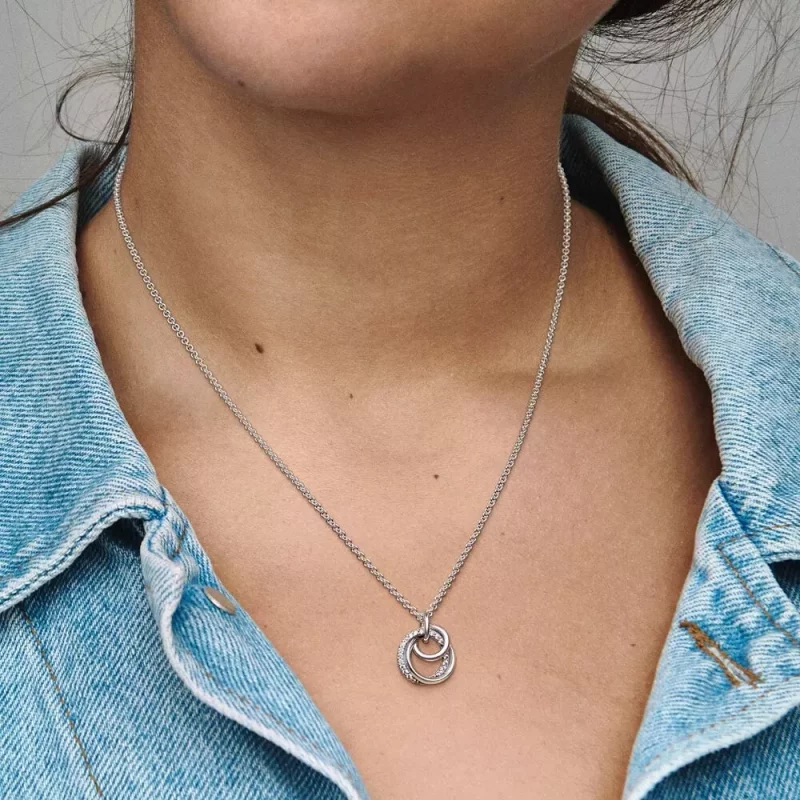 (imagen para) Collar con colgante de la familia Pandora Always Encircled - 391455C01 - Ver 6