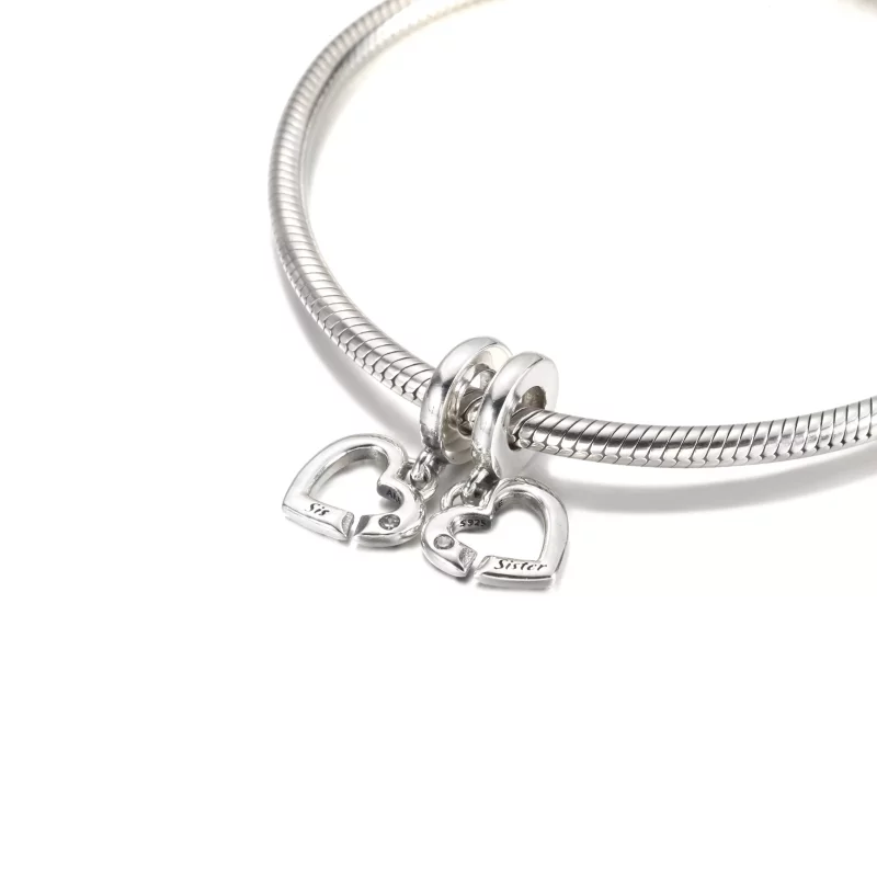 (imagen para) PANDORA Charm Colgante Dividido de Corazones Enlazados de Hermanas - 799538C01 - Ver 5