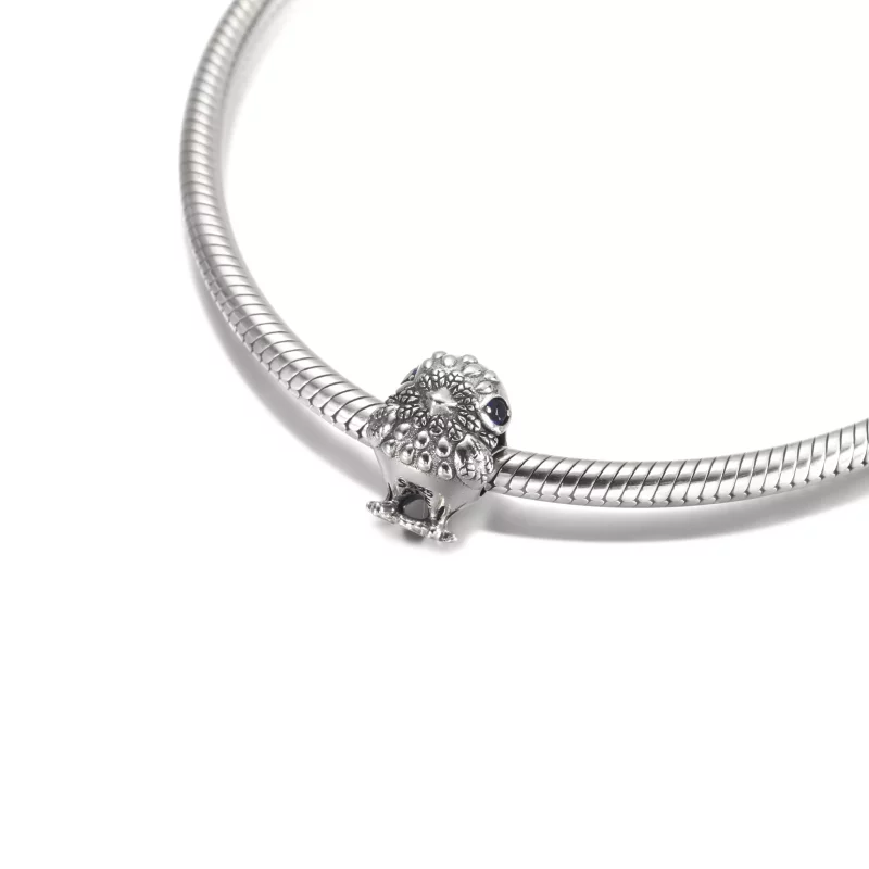 (imagen para) PANDORA Encanto Brillante de Pollito Lindo - 790769C01 - Ver 5