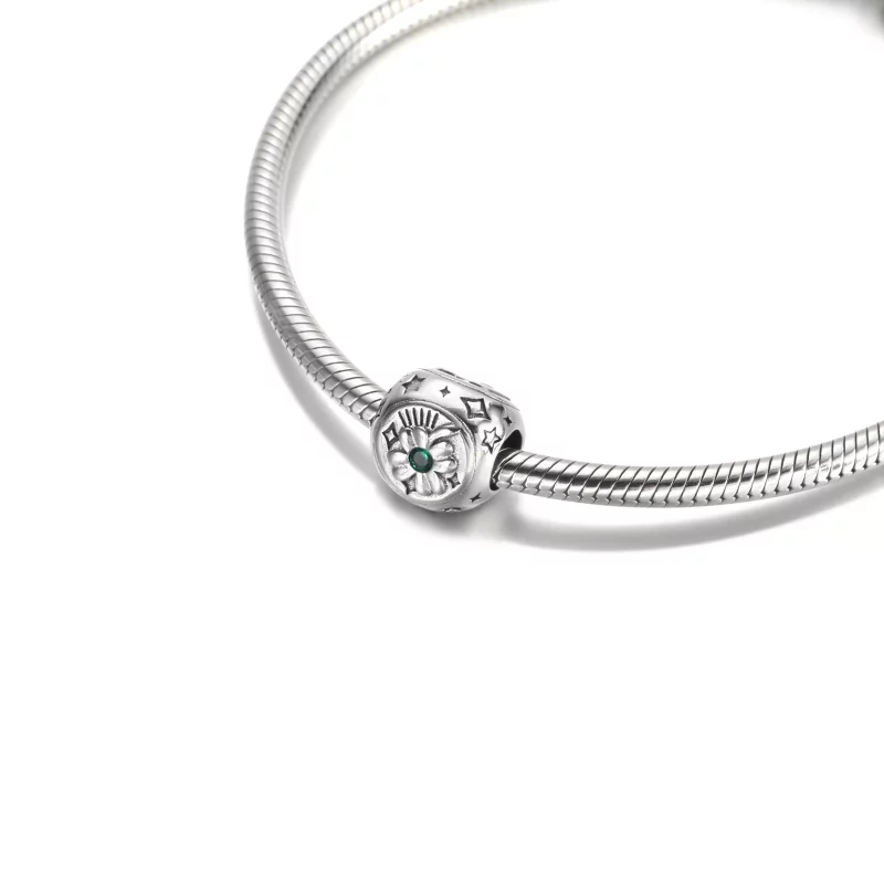 (imagen para) PANDORA Trébol, herradura y mariquita Amuleto de tres lados - 790100C01 - Ver 5