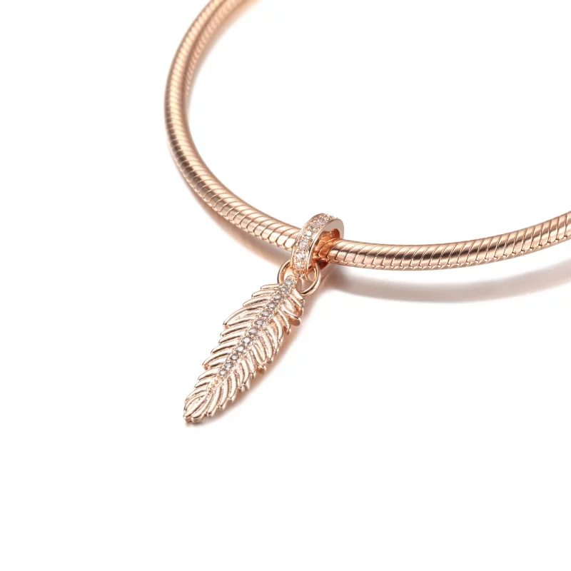 (imagen para) Pendiente colgante PANDORA Sparkling Feather - 789550C01 - Ver 5