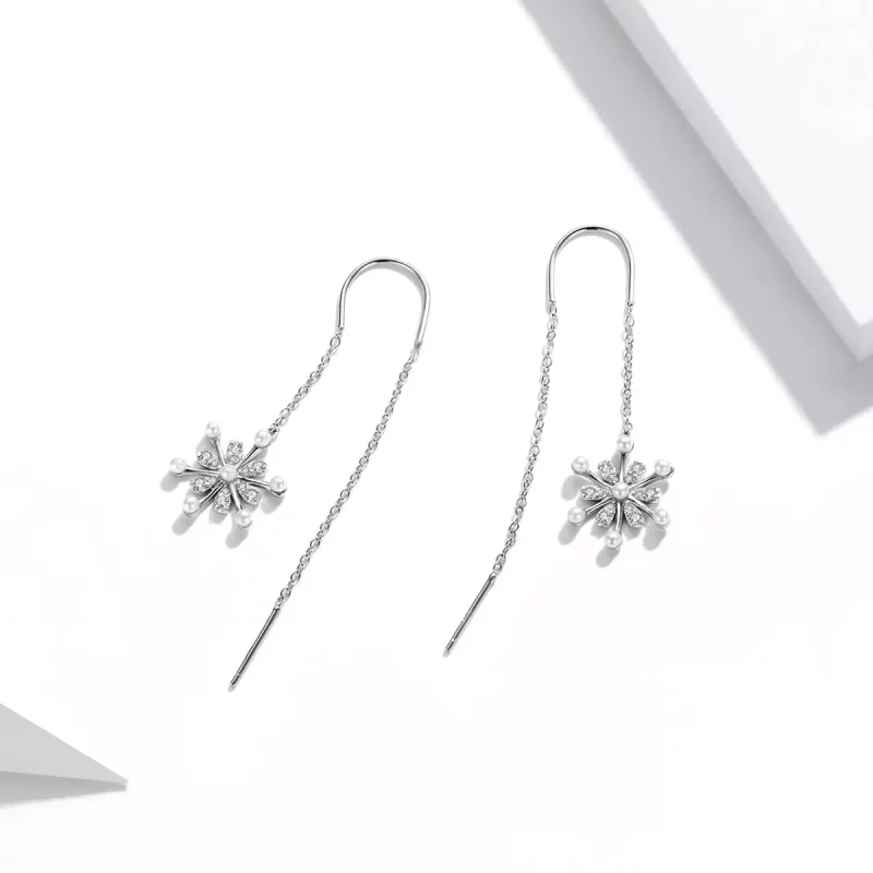 (imagen para) Pendientes colgantes de copos de nieve plateados al estilo Pandora - SCE1305 - Ver 3