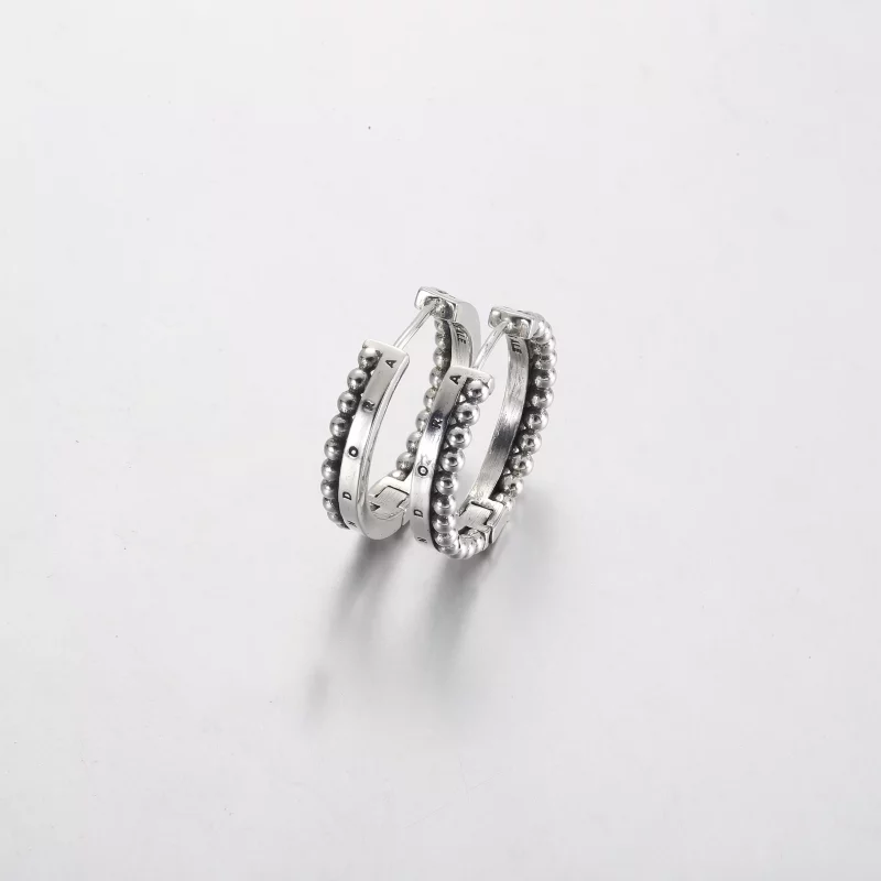 (imagen para) Pendientes de aro con cuentas y logotipo de la firma Pandora - 292310C00 - Ver 2